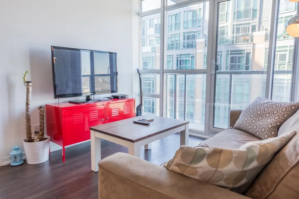 شقة Queen West Suites تورونتو