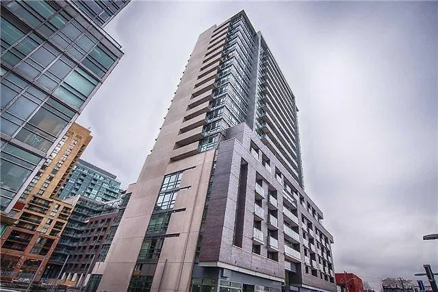 شقة Queen West Suites تورونتو كندا