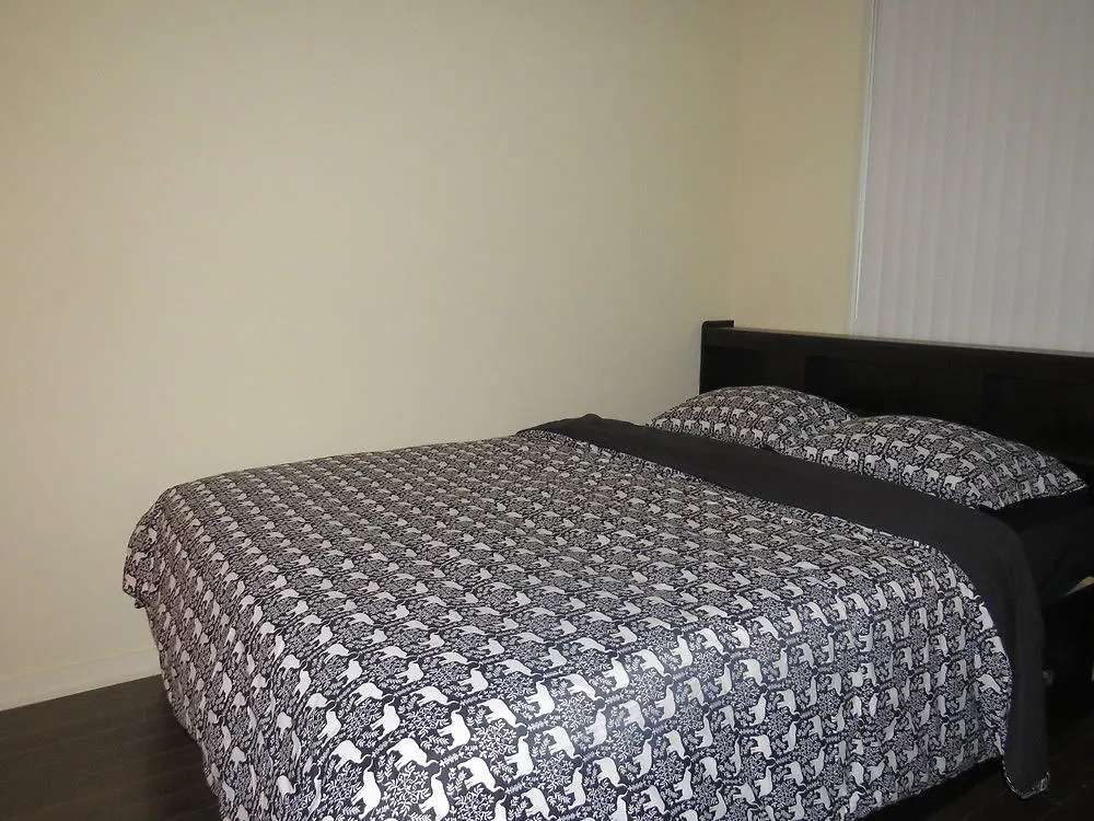 Queen West Suites تورونتو شقة